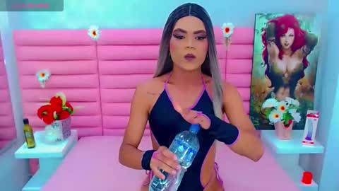 Snapshot of miss_dania chatting on October 7, 2025, 6:16 pm DANIA online show from October 7, 2025, 6:16 pm