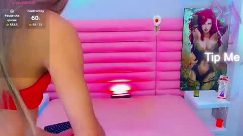 Snapshot of miss_dania chatting on October 20, 2025, 5:08 am DANIA online show from October 20, 2025, 5:08 am