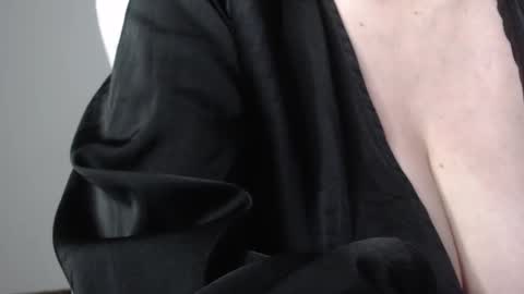 liza online show from September 24, 2025, 2:04 am