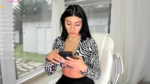 Snapshot of miss_diamond__ chatting on January 25, 2025, 7:06 am miss_diamond__ online show from January 25, 2025, 7:06 am