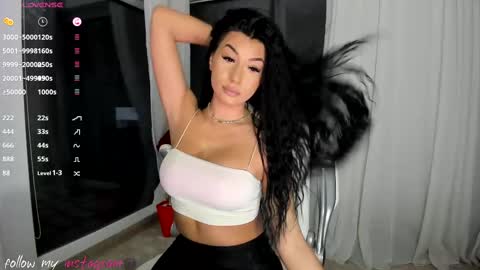 Snapshot of miss_diamond__ chatting on February 15, 2025, 5:09 am miss_diamond__ online show from February 15, 2025, 5:09 am
