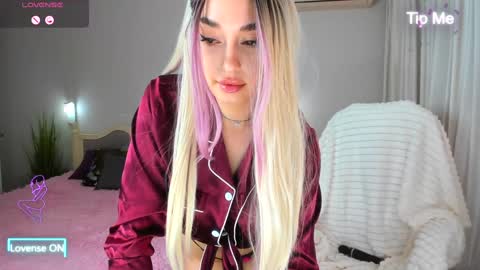 Snapshot of miss_elias chatting on January 29, 2025, 4:30 pm Elia online show from January 29, 2025, 4:30 pm