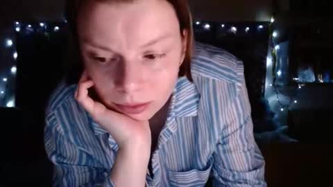 Elis online show from December 16, 2024, 7:54 pm