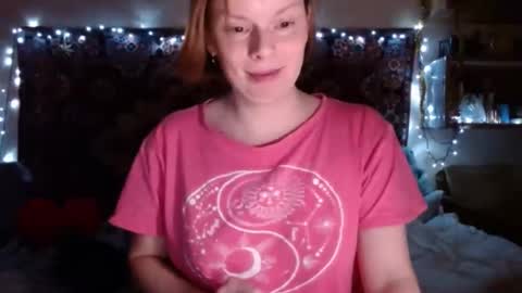 Elis online show from December 17, 2024, 6:20 pm