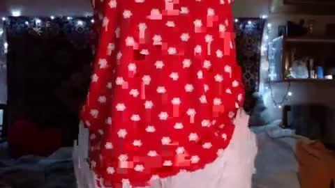 Elis online show from January 24, 2025, 3:24 pm