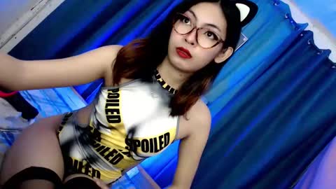 miss_hornydoll online show from February 12, 2025, 3:38 pm