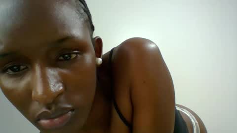 Snapshot of miss_kiki7 chatting on October 12, 2025, 11:31 am kiki online show from October 12, 2025, 11:31 am