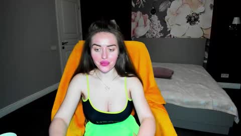 Snapshot of miss_kiten chatting on November 26, 2025, 8:21 pm miss_kiten online show from November 26, 2025, 8:21 pm