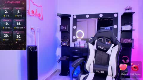 Miss Kittyn online show from December 9, 2024, 4:01 am