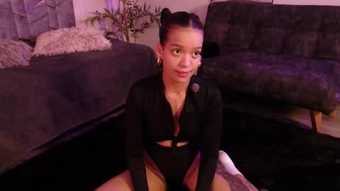 Snapshot of miss_koko_ chatting on November 6, 2025, 7:26 pm Miss koko online show from November 6, 2025, 7:26 pm