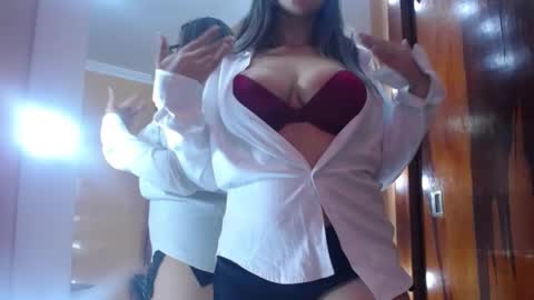 Snapshot of miss_lilieth chatting on February 11, 2025, 6:33 pm lilieth online show from February 11, 2025, 6:33 pm