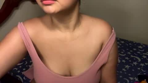 ly independent model online show from February 24, 2025, 8:36 pm