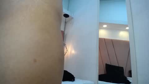 Snapshot of miss_m1a chatting on November 21, 2025, 11:47 pm mia online show from November 21, 2025, 11:47 pm