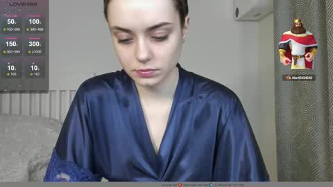 Jenny online show from September 10, 2025, 5:02 pm