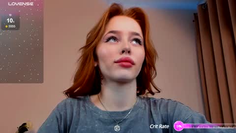 Snapshot of miss_redfox chatting on January 20, 2025, 2:43 am Margo online show from January 20, 2025, 2:43 am