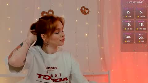 Snapshot of miss_redfox chatting on September 22, 2025, 4:03 am Margo online show from September 22, 2025, 4:03 am