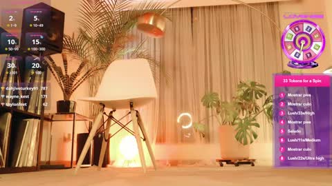 Snapshot of miss_satori_rose chatting on December 25, 2024, 1:53 am Satori Rose online show from December 25, 2024, 1:53 am