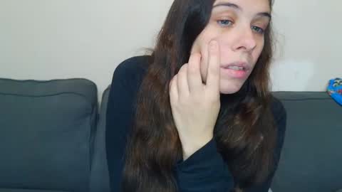 Snapshot of miss_sunshine01 chatting on September 19, 2025, 2:29 pm Bella online show from September 19, 2025, 2:29 pm