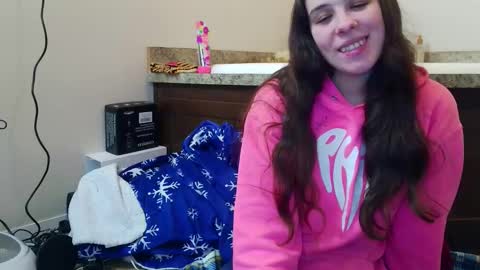 Bella online show from December 16, 2025, 2:27 am