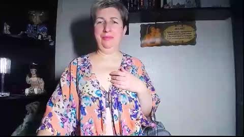 Snapshot of miss_tasha_kom chatting on October 31, 2025, 8:48 am miss_tasha_kom online show from October 31, 2025, 8:48 am