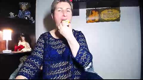 Snapshot of miss_tasha_kom chatting on November 27, 2025, 3:25 pm miss_tasha_kom online show from November 27, 2025, 3:25 pm