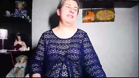 Snapshot of miss_tasha_kom chatting on November 30, 2025, 4:22 pm miss_tasha_kom online show from November 30, 2025, 4:22 pm