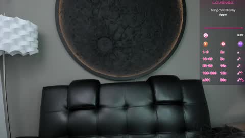 Vaiolette online show from February 17, 2025, 11:02 am