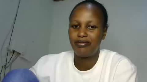Snapshot of miss_vall chatting on January 23, 2025, 12:09 pm miss_vall online show from January 23, 2025, 12:09 pm