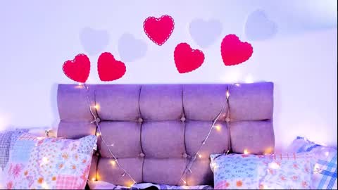 Snapshot of miss_veronica2 chatting on February 14, 2025, 12:03 pm Miss Veronica online show from February 14, 2025, 12:03 pm