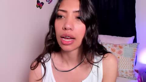 Snapshot of miss_veronica2 chatting on December 1, 2025, 1:05 pm Miss Veronica online show from December 1, 2025, 1:05 pm