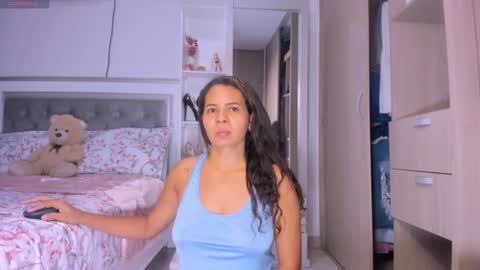 Snapshot of missameliah chatting on December 28, 2024, 3:47 am Ameliahs online show from December 28, 2024, 3:47 am