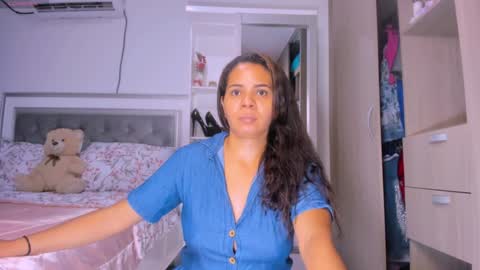 Snapshot of missameliah chatting on December 31, 2024, 3:01 am Ameliahs online show from December 31, 2024, 3:01 am