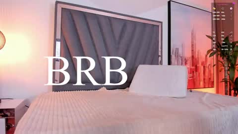 Snapshot of missatenea2 chatting on January 14, 2025, 5:12 pm Laura online show from January 14, 2025, 5:12 pm