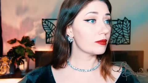 Snapshot of missbeverlymills chatting on February 26, 2025, 3:30 pm The divine Beverly online show from February 26, 2025, 3:30 pm