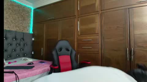 Snapshot of missbrenda_ chatting on October 9, 2025, 4:21 am Brenda online show from October 9, 2025, 4:21 am