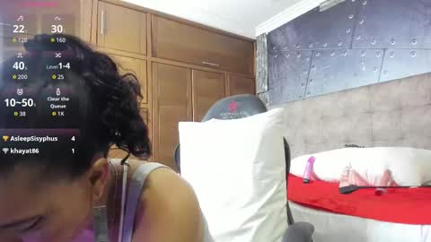 Snapshot of missbrenda_ chatting on December 1, 2025, 8:03 pm Brenda online show from December 1, 2025, 8:03 pm