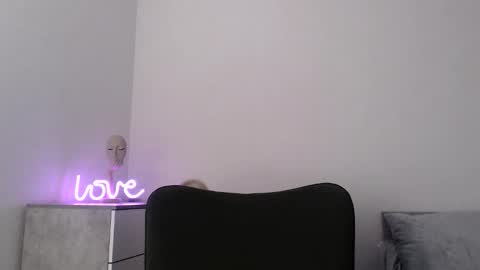 Snapshot of missemma1111 chatting on September 8, 2025, 8:08 pm EMMA online show from September 8, 2025, 8:08 pm