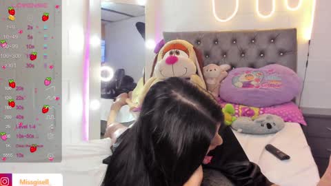 Gisell   Gigi online show from January 4, 2025, 8:37 pm