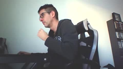 SperminatoR online show from November 16, 2025, 8:42 am