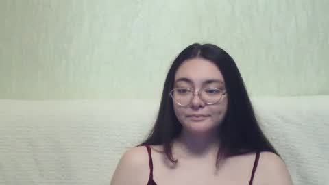 Snapshot of missis_mona chatting on January 8, 2025, 3:40 am missis mona online show from January 8, 2025, 3:40 am