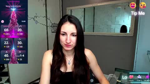Snapshot of missis_sofiia chatting on December 28, 2024, 1:06 pm Sofia online show from December 28, 2024, 1:06 pm