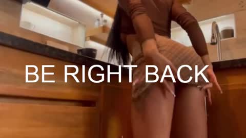 Ania online show from February 27, 2025, 1:07 pm