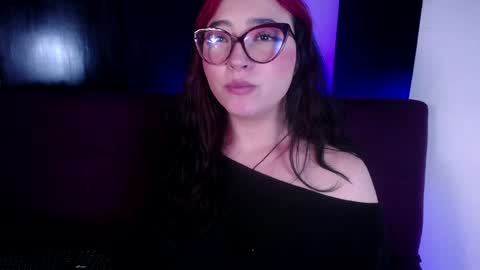 Miss Loise online show from December 29, 2024, 3:46 pm