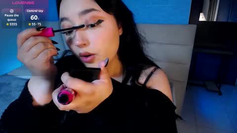 Miss Loise online show from September 19, 2025, 4:25 am