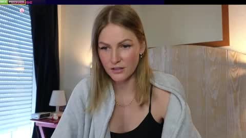 Misslucci online show from February 9, 2025, 9:47 am