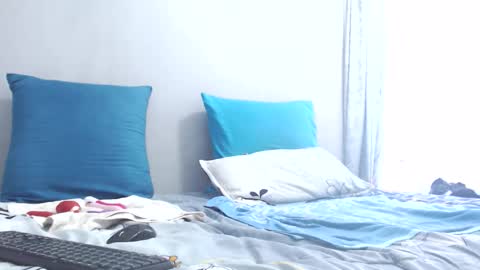 misslustxxx online show from November 13, 2025, 7:18 am