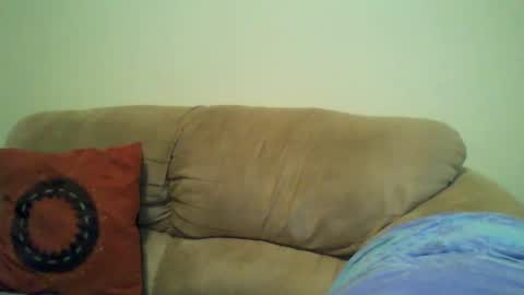 Snapshot of missmeandre chatting on February 25, 2025, 7:25 pm 4bdn couple online show from February 25, 2025, 7:25 pm