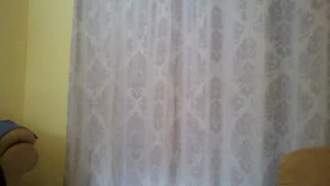 Snapshot of missmeandre chatting on March 4, 2025, 1:49 pm 4bdn couple online show from March 4, 2025, 1:49 pm