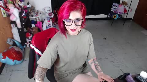 Snapshot of missmia2 chatting on February 8, 2025, 6:44 pm Miss Mia online show from February 8, 2025, 6:44 pm