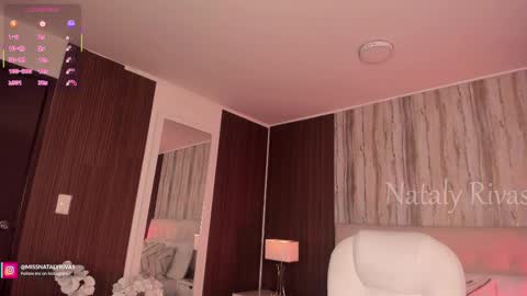 Snapshot of missnataly_ chatting on October 10, 2025, 9:58 pm Nataly Rivas online show from October 10, 2025, 9:58 pm